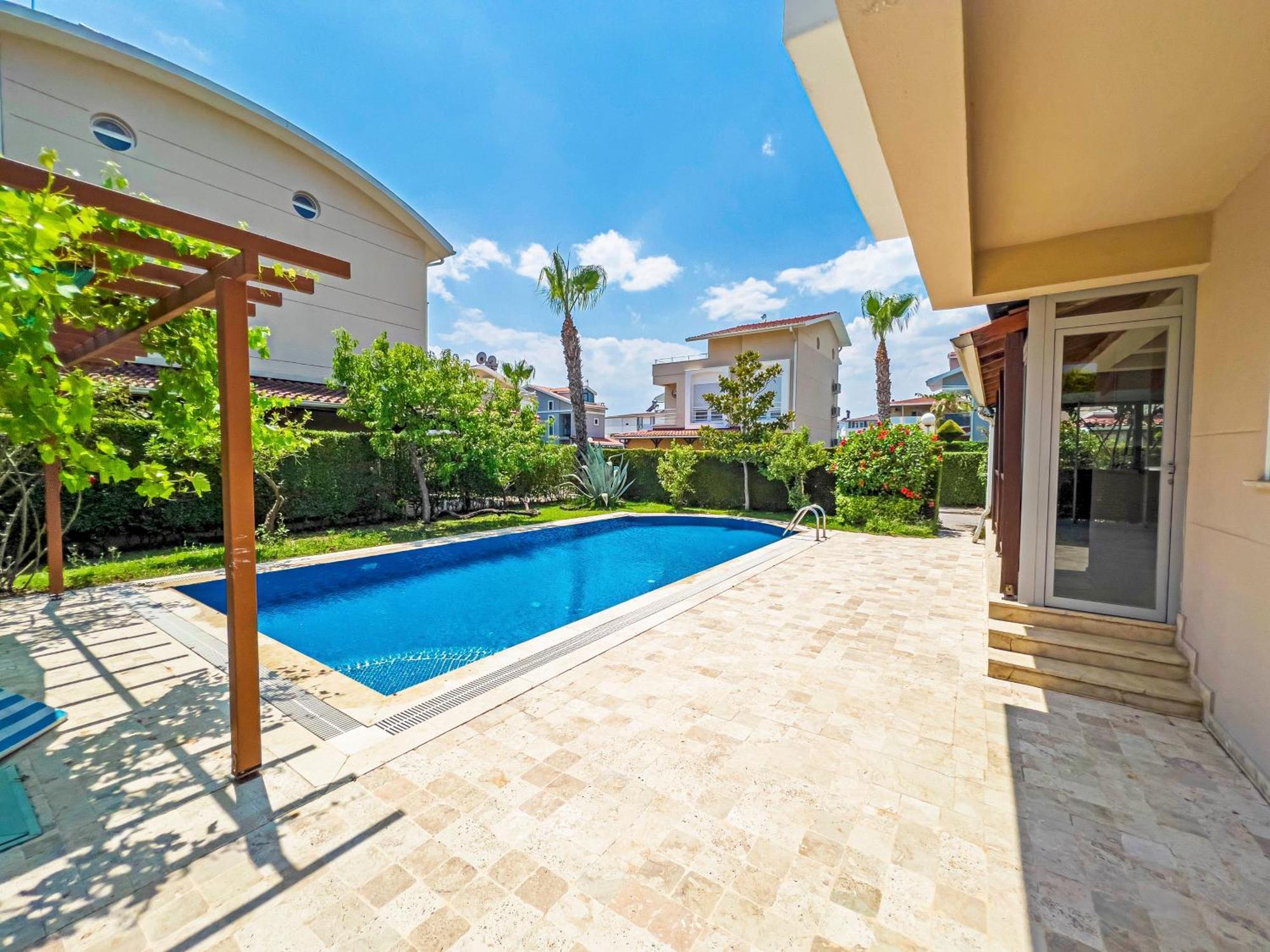 באלאק Paradise Town Villa Royal מראה חיצוני תמונה