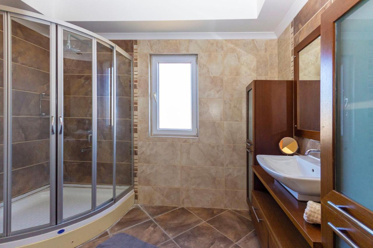 באלאק Paradise Town Villa Royal מראה חיצוני תמונה